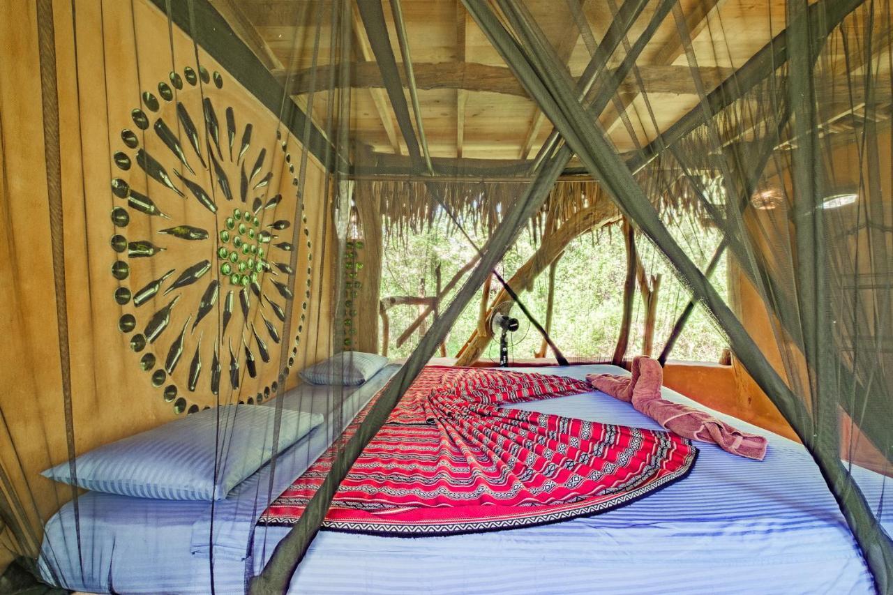 Banyan Camp Villa Hambegamuwa Buitenkant foto